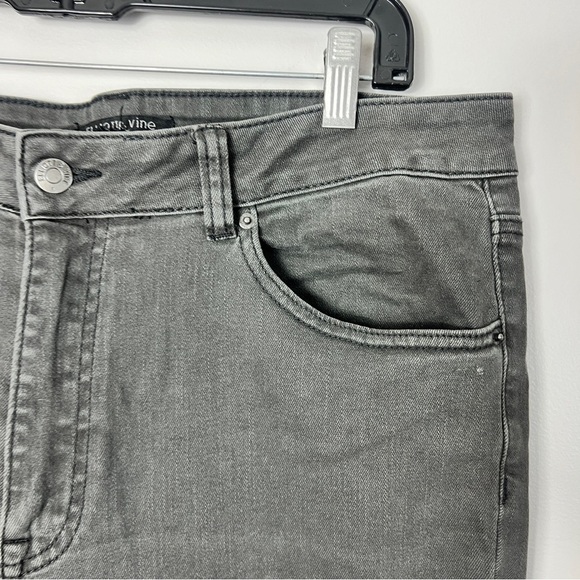 Elliot & Vine Gray Denim High Rise Ankle Cropped Jeans with Frayed Hem women  12 - Picture 5 of 13